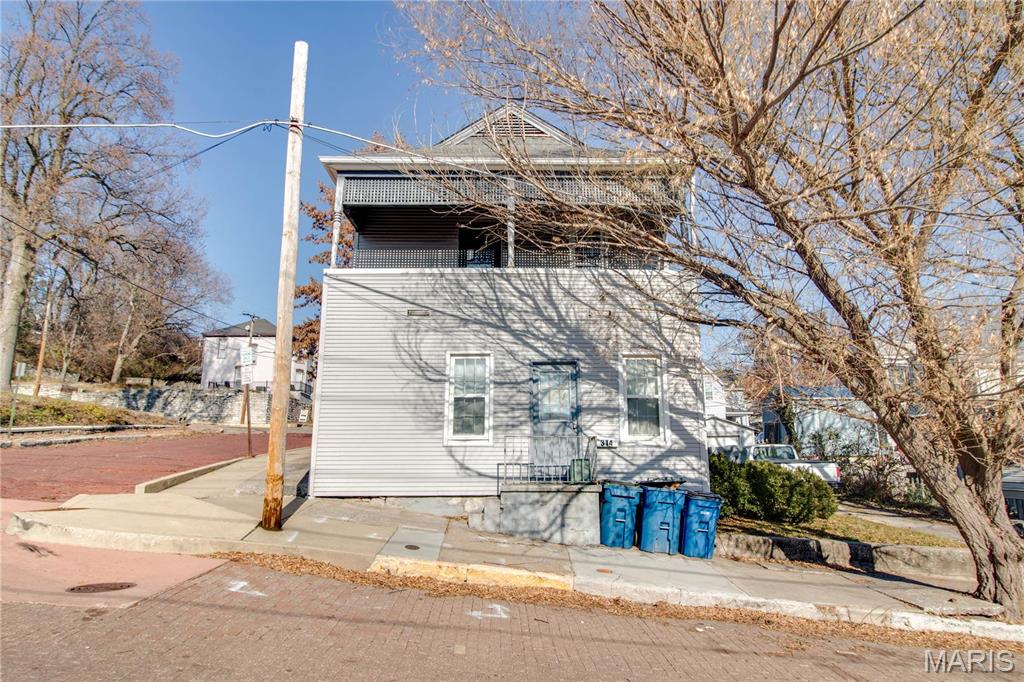 Not in a subdivision - Residential Income