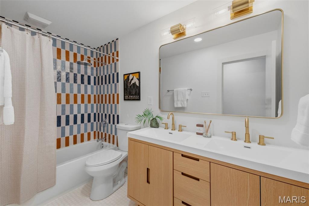 Wedgewood Lane - Residential