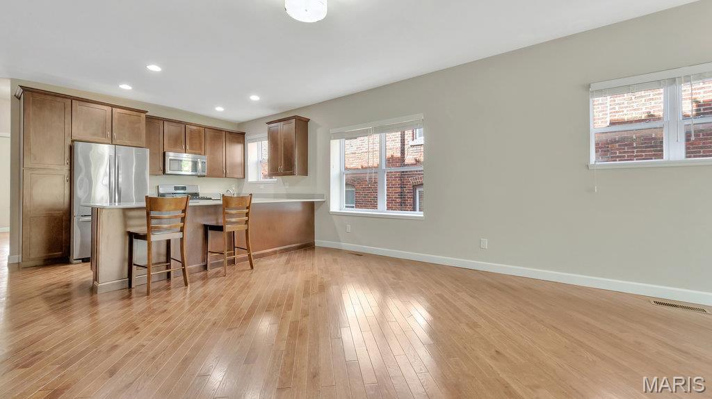 Russell Place Add - Residential Lease