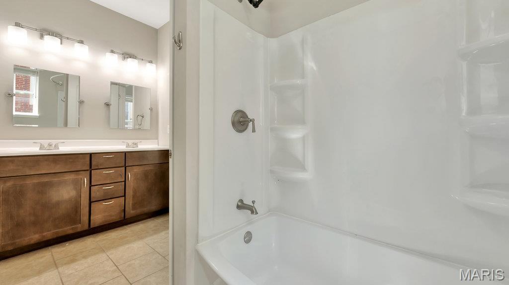 Russell Place Add - Residential Lease