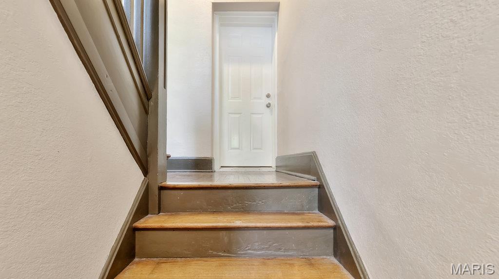 Russell Place Add - Residential Lease
