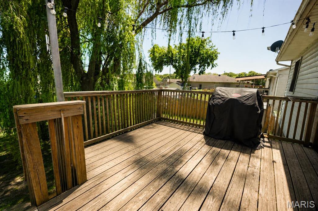 Pontoon Place - Residential