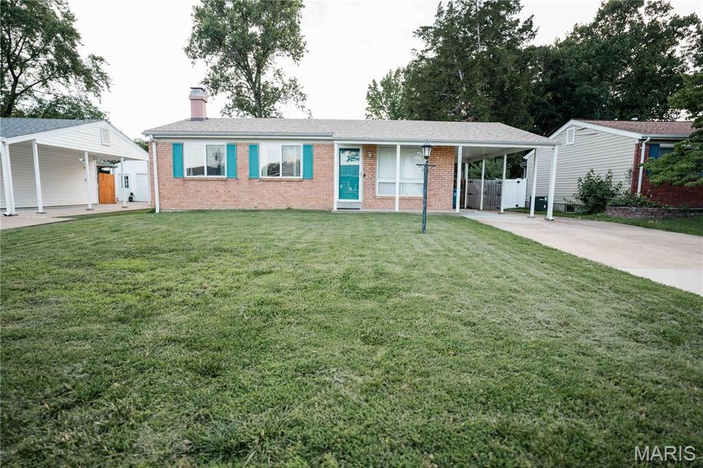 Welcome to this beautifully maintained 3 bedroom 2 bathroom Maryland Heights home in the Pattonville School District, offering the perfect blend of comfort, functionality, and timeless style. Featuring spacious living areas, an updated kitchen, and a fully finished basement, this home is designed to accommodate everyday living and effortless entertaining.

The heart of the home is the bright kitchen, complete with and abundance of cabinetry, stainless steel appliances and generous counter space. Adjacent dining and living areas create an inviting flow, while large windows fill the home with natural light.

The main level offers comfortable bedrooms with hardwood flooring and ample closet space, including a spacious primary bedroom. Bathrooms features quality finishes, with the main bath showcasing a relaxing jetted soaking tub and skylight that brings in beautiful natural light.

Downstairs, the expansive finished basement significantly increases your living space with a large family room, dedicated fitness area, bathroom, and plenty of storage. Whether you're looking for a home theater, playroom or home office, the lower level offers endless possibilities