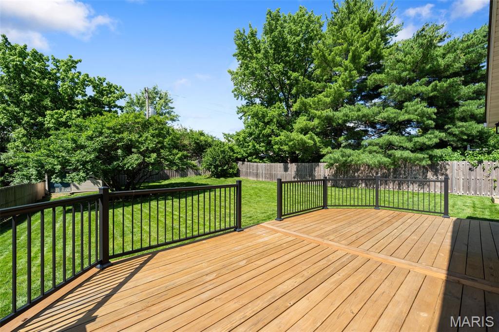Meadow Pkwy - Residential