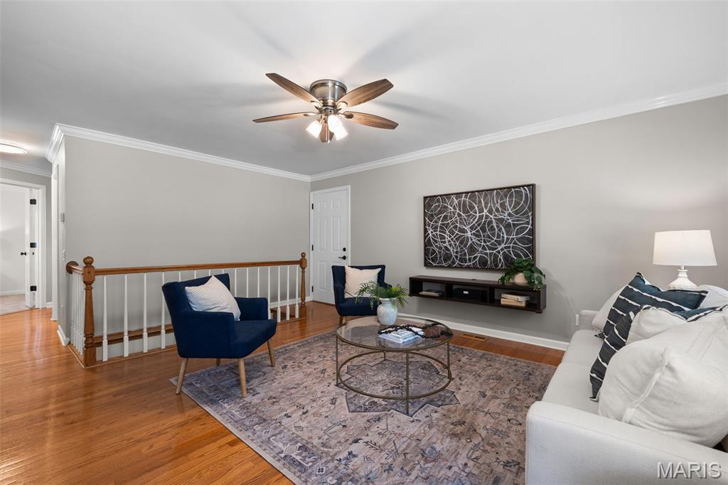 Meadow Pkwy - Residential