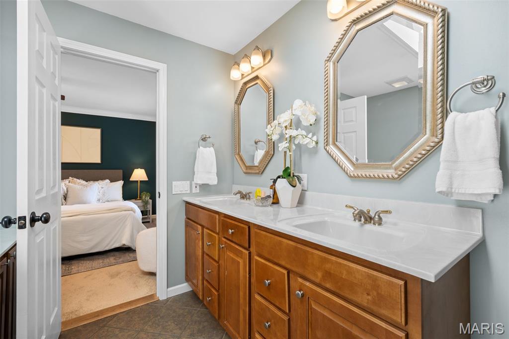 Meadow Pkwy - Residential