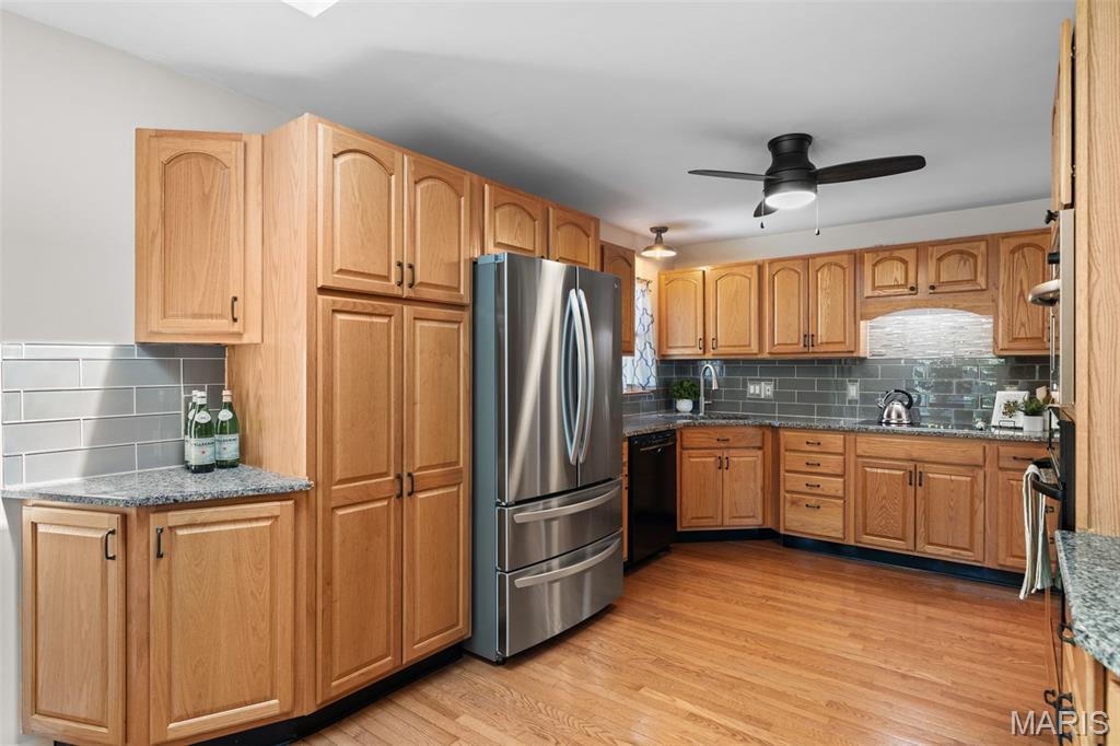 Meadow Pkwy - Residential