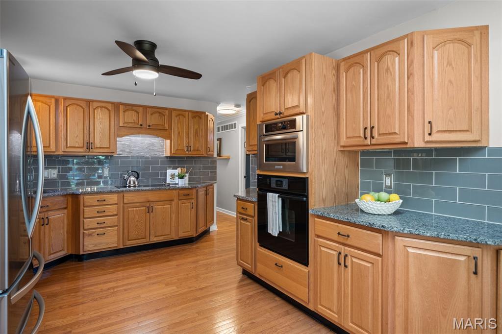 Meadow Pkwy - Residential