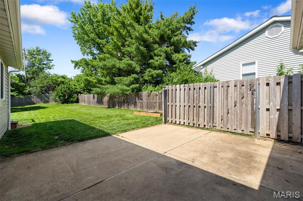Meadow Pkwy - Residential