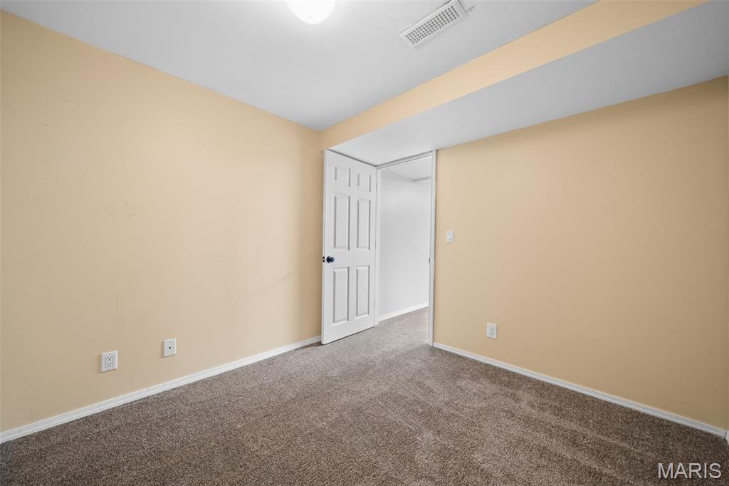 Meadow Pkwy - Residential