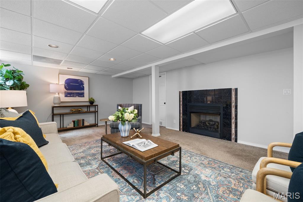 Meadow Pkwy - Residential