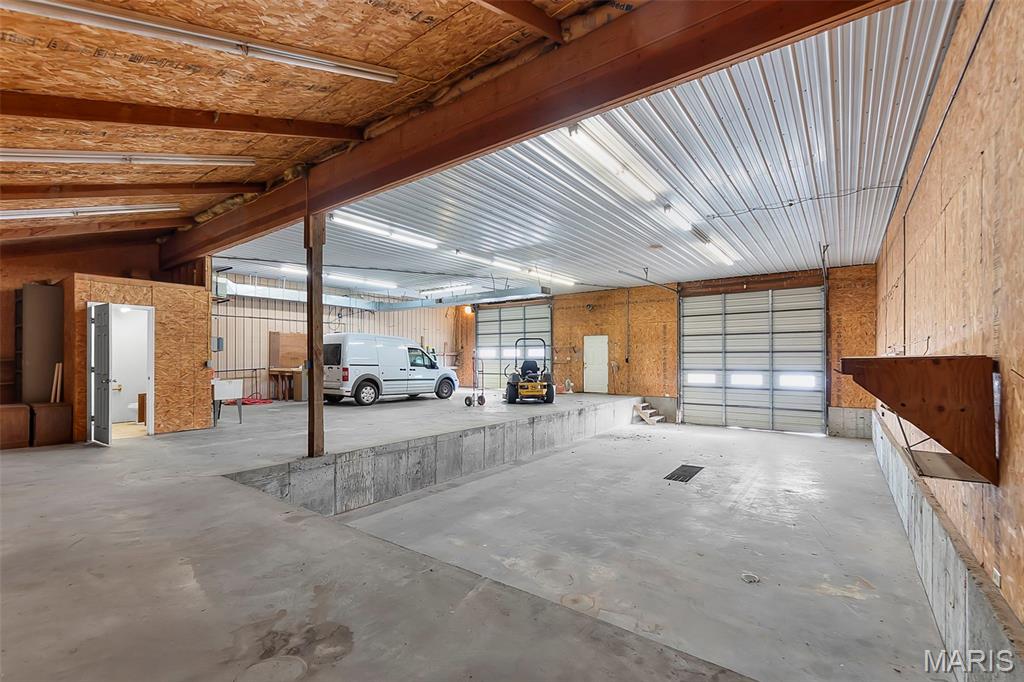 n/a - Commercial Lease