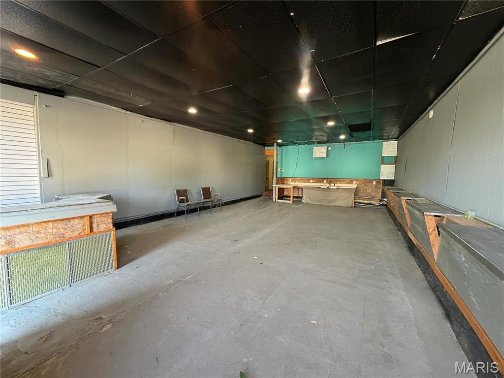 DTBD - Commercial Lease