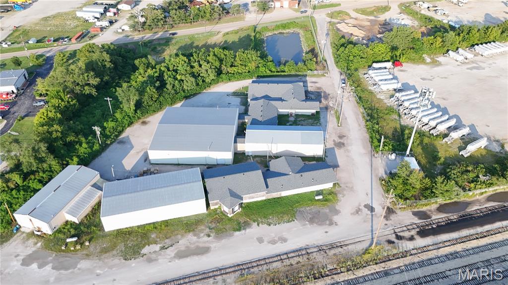 Wood River Cty & Tif - Commercial Sale