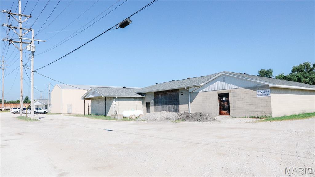 Wood River Cty & Tif - Commercial Sale