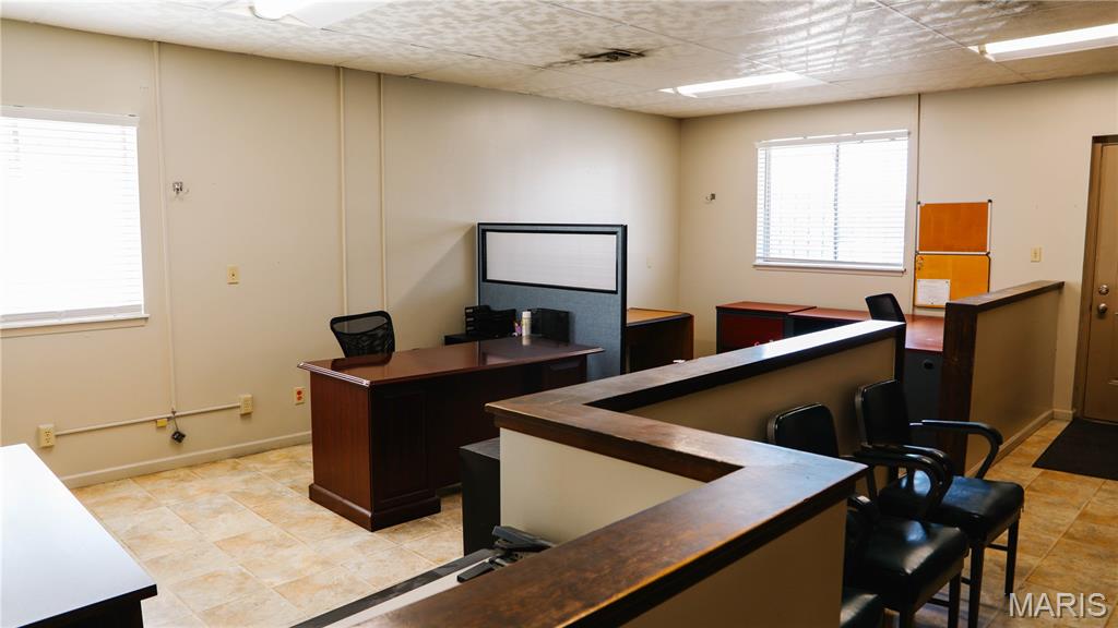 Wood River Cty & Tif - Commercial Sale