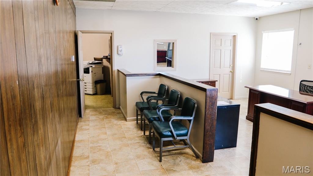 Wood River Cty & Tif - Commercial Sale