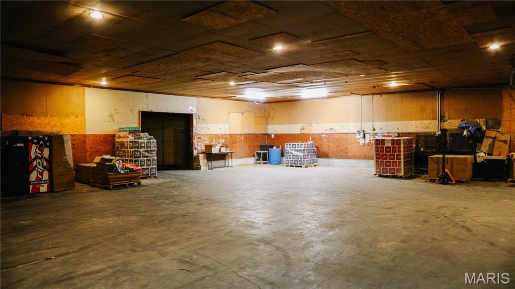 Wood River Cty & Tif - Commercial Sale
