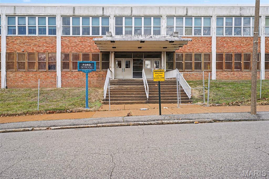 Mount Gamble Add - Commercial Sale