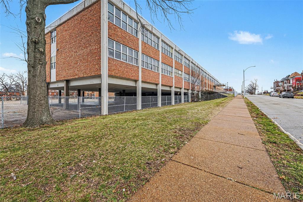 Mount Gamble Add - Commercial Sale