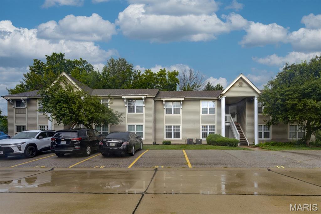 Welcome home to this beautifully maintained 2-bed 2-bath garden condo. This move-in ready home has been thoughtfully updated and is exceptionally clean ,offering comfortable, low-maintenance living. The spacious layout features bright, inviting living areas. Enjoy all the benefits of community living with access to the associations swimming pool. Conveniently located near shopping, dining, and everyday amenities. This charming condo is ready for you to call it home.