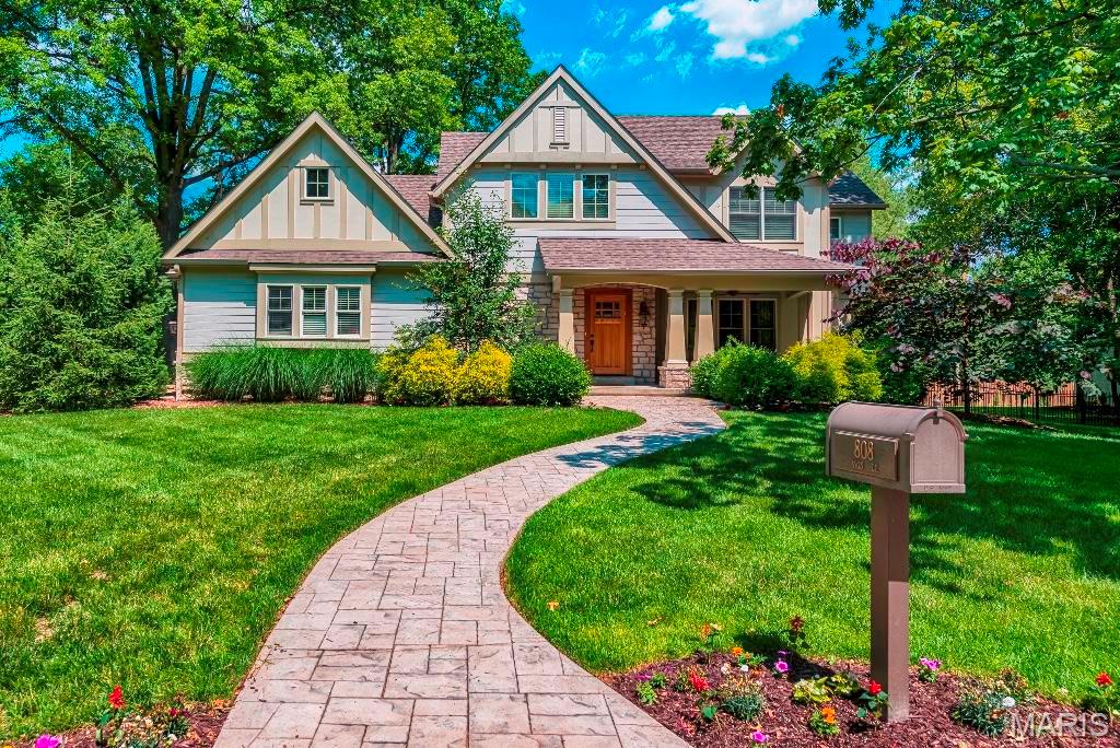 Oak Estates - Residential