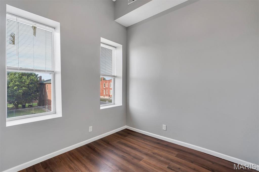 St Louis Commons Add - Residential Income