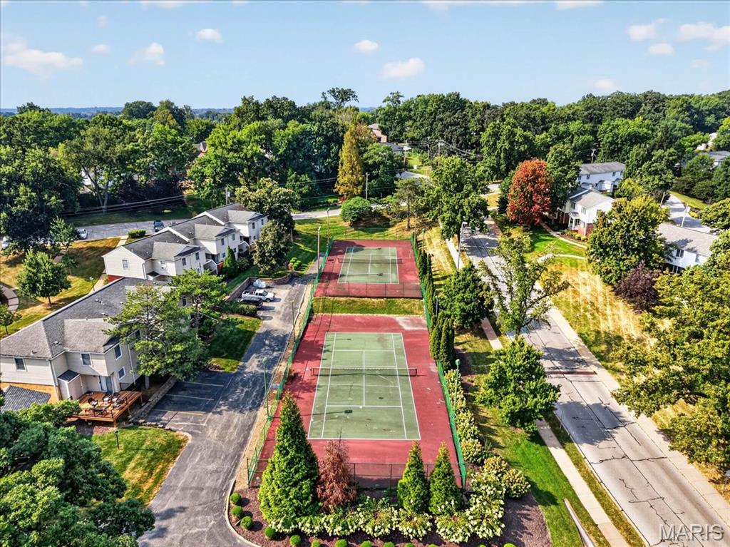 Brentwood Forest Condo Ph Two - Residential