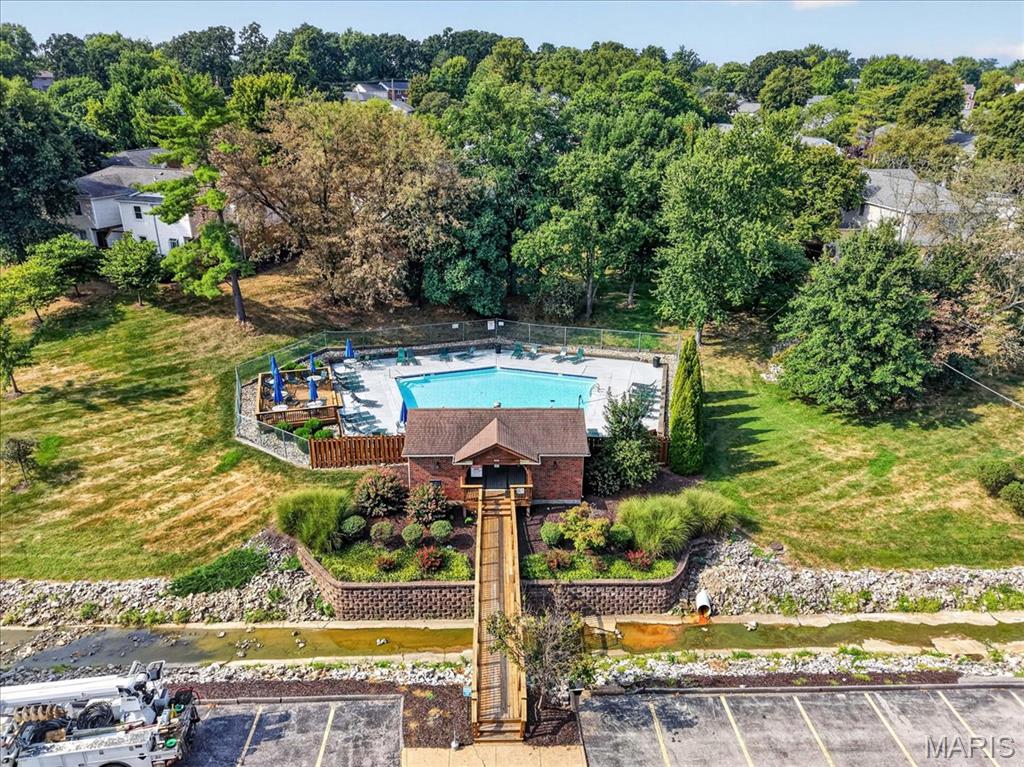 Brentwood Forest Condo Ph Two - Residential