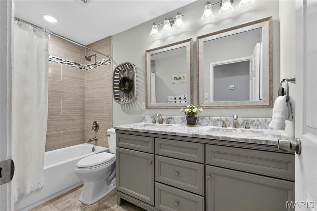 Claywoods 2 - Residential