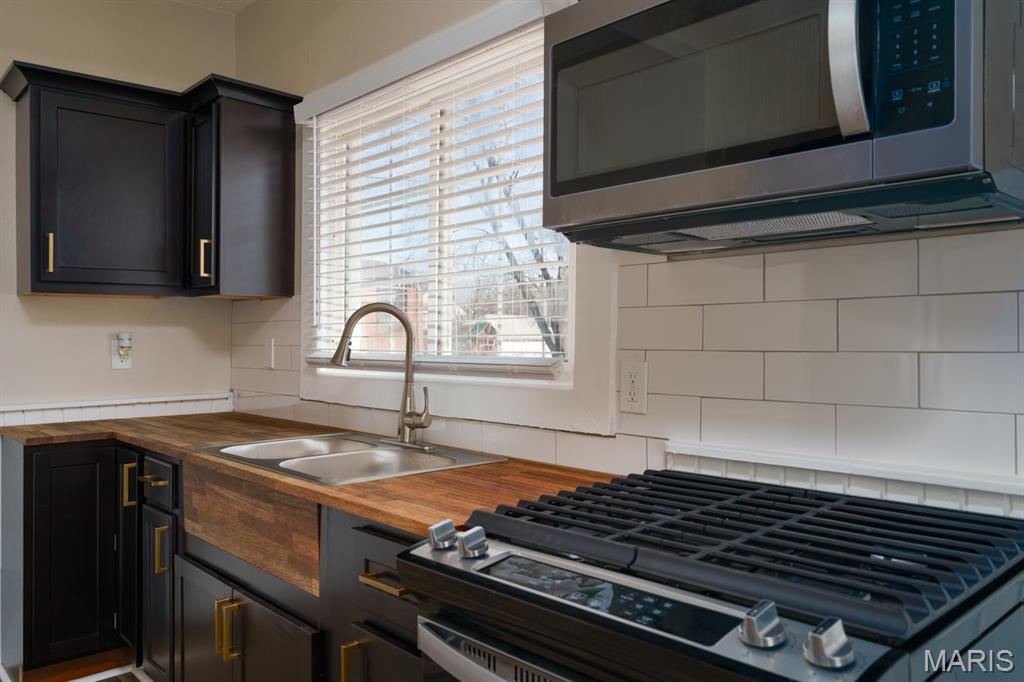 Caldwell & Chessens 01 Add/W - Residential