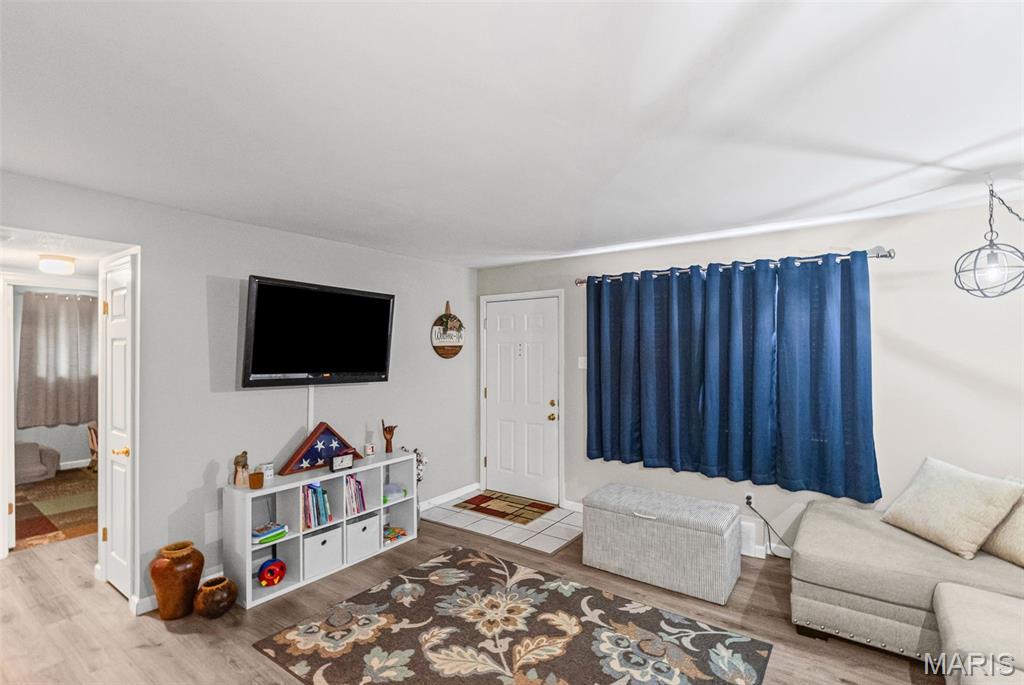 Colonial Woods Condo - Residential