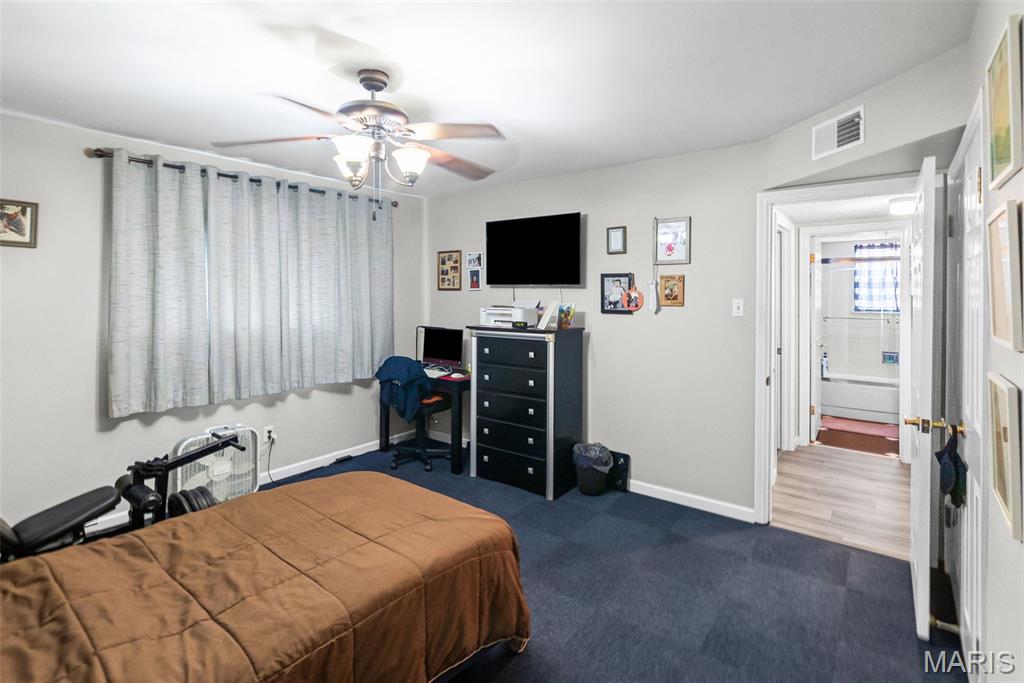 Colonial Woods Condo - Residential