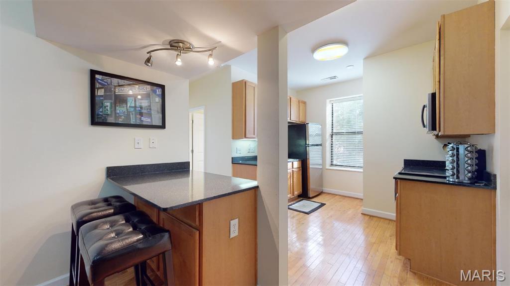 Waterman 04 Condo - Residential