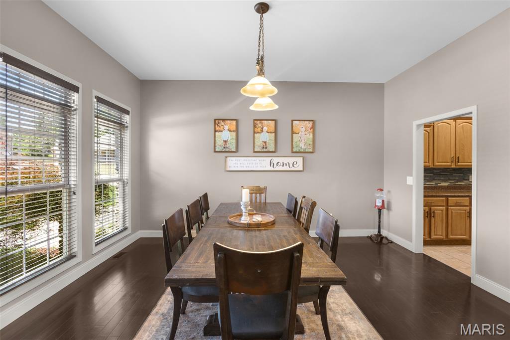 Oak Creek Estate - Residential