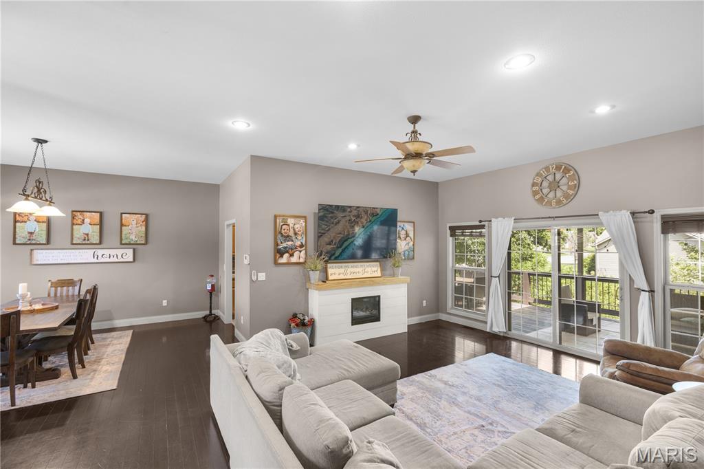 Oak Creek Estate - Residential