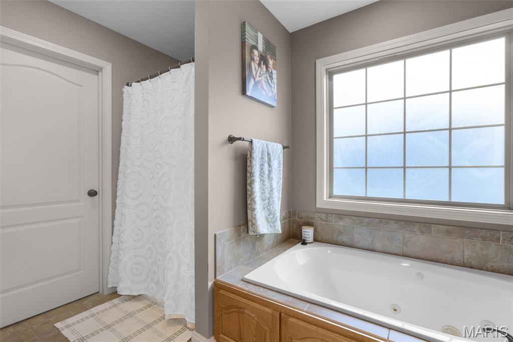 Oak Creek Estate - Residential