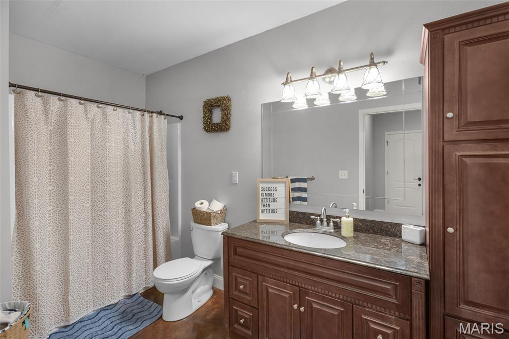 Oak Creek Estate - Residential