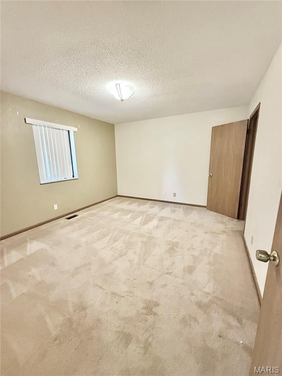 NOT IN A SUBDIVISION - Residential Lease