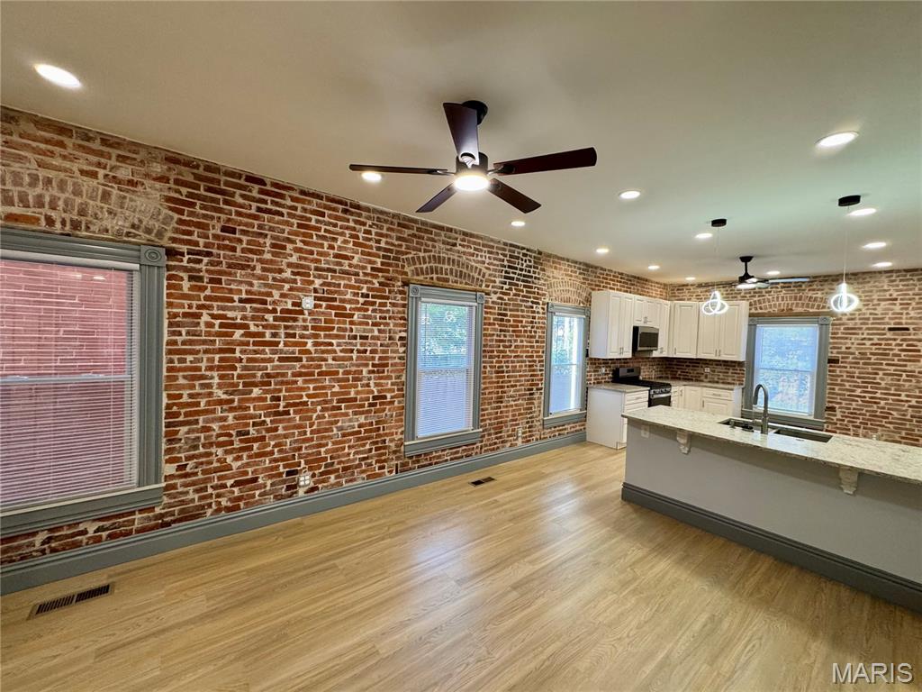 City/St Louis - Residential Lease