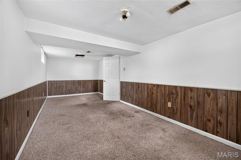 Pine Woods - Residential