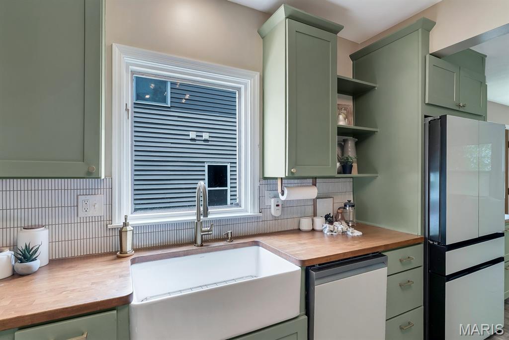 Watsons Add To Webster Groves - Residential