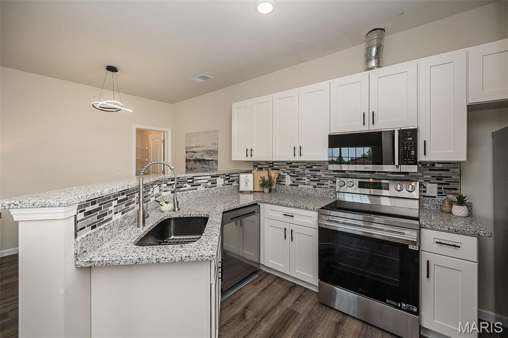 New Carmel Woods - Residential