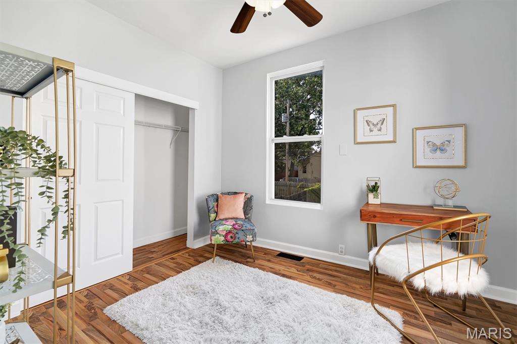 Laclede Race Course - Residential