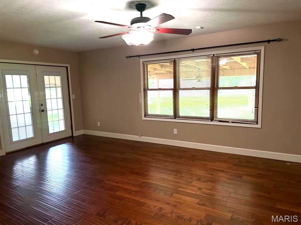 Nine Oaks - Residential