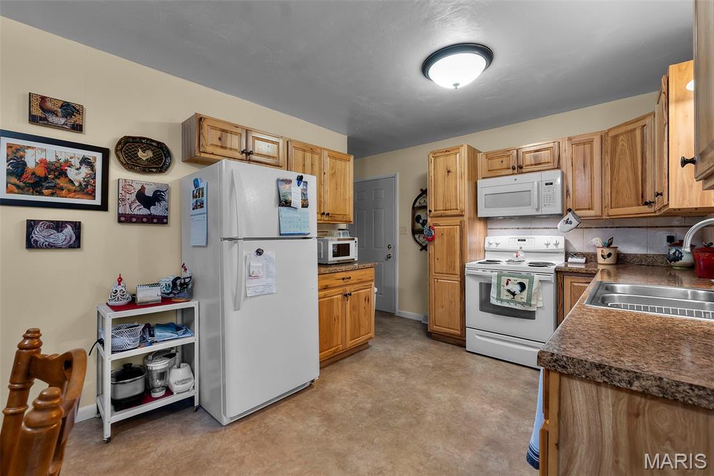 Country Club Place - Residential