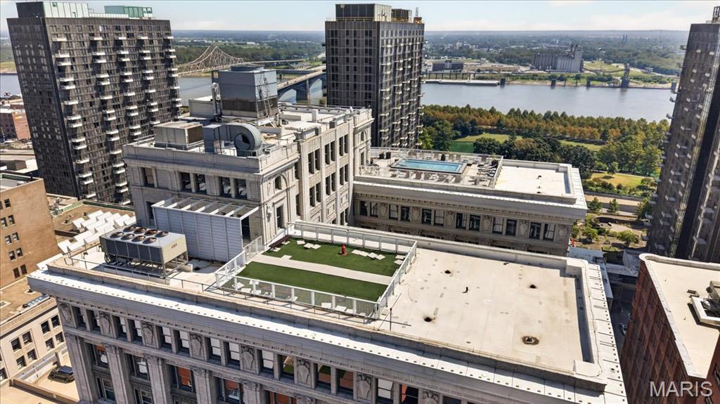 Supplemental Marquette Bldg Up - Residential Lease