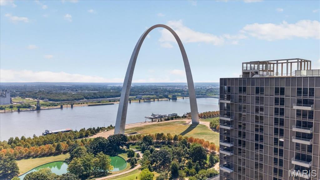 Supplemental Marquette Bldg Up - Residential Lease