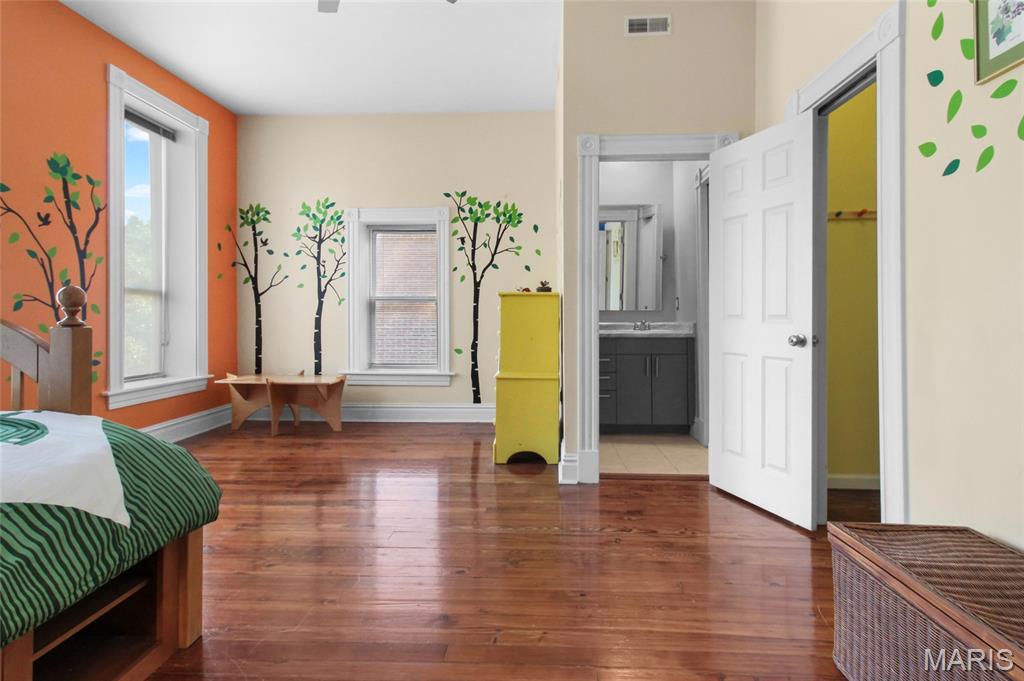 Nebraska Ave Twnhse Sub - Residential