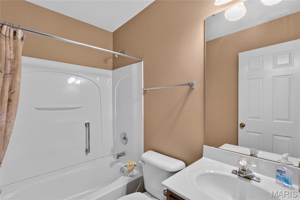 Eastbury Village At Thornbury - Residential